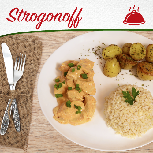 Strogonoff de Frango e Arroz com Cenoura da BoituVeggie Kids